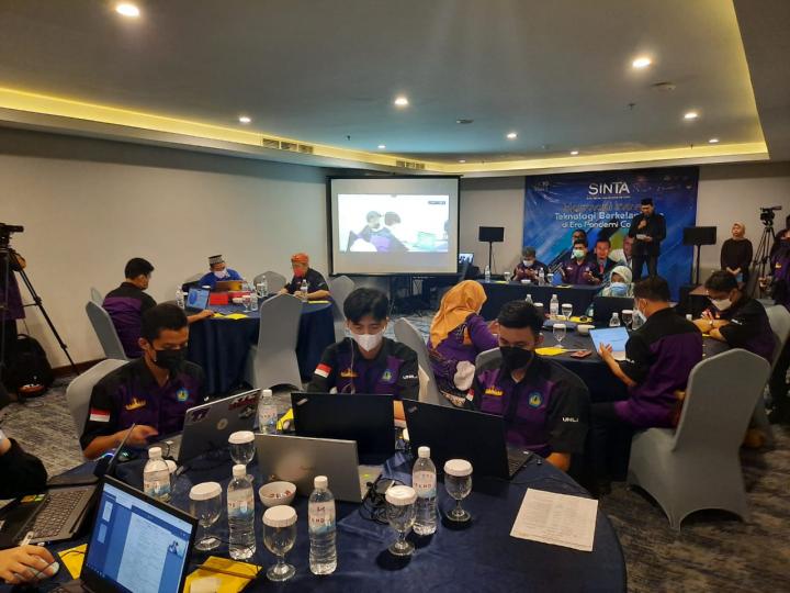 Fakultas Teknik Gelar Seminar Nasional Ilmu Teknik Dan Aplikasi Industri
